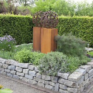 52199-Carpinus-hornbeam-hedge-contemporary-modern-InstantHedge-garden-design-art-sculpture